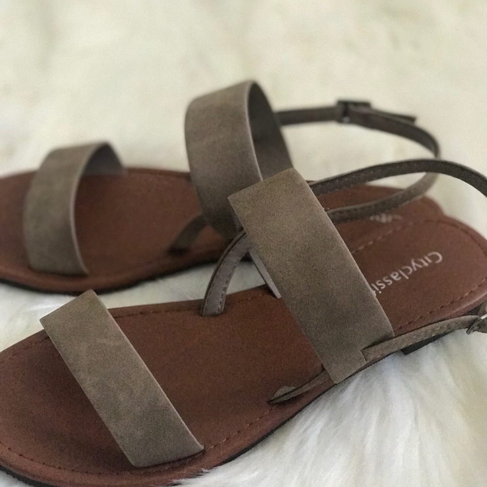 Vegan Suede Slingback Sandal - Picture 7 of 7